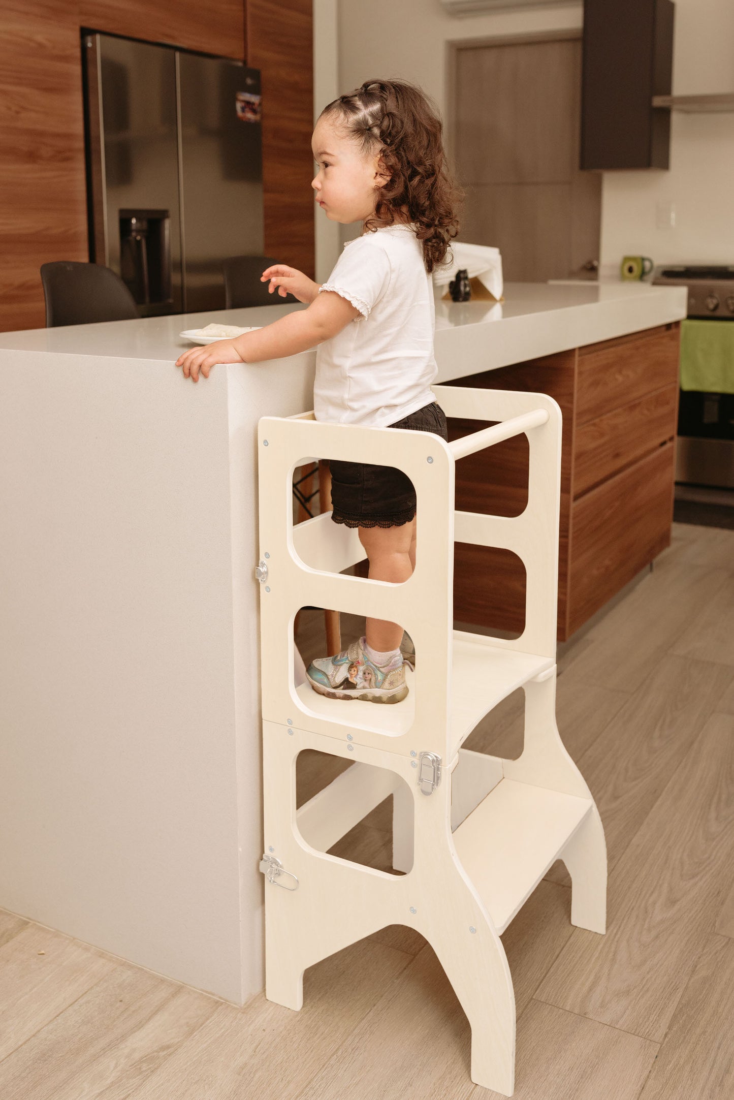 Torre de aprendizaje montessori 2 en 1 blanca