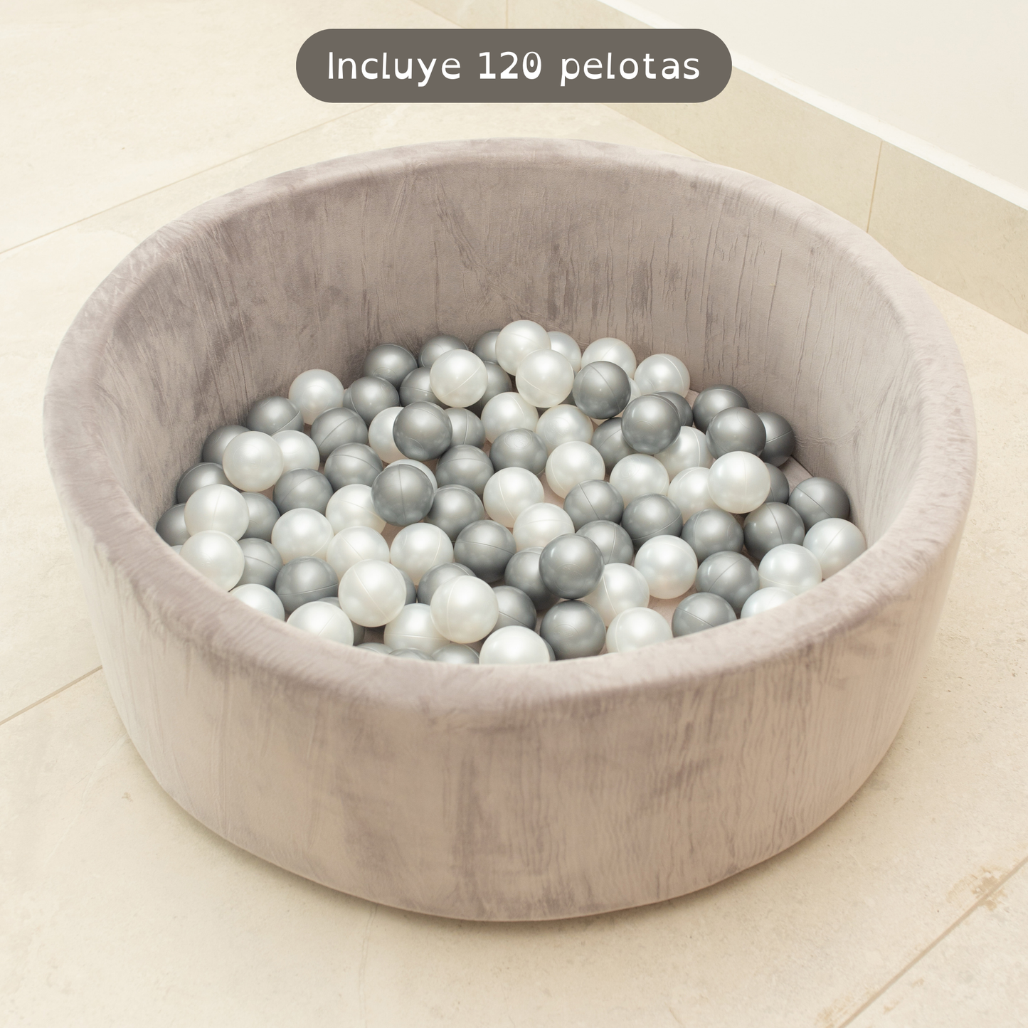 Alberca de pelotas para bebés.